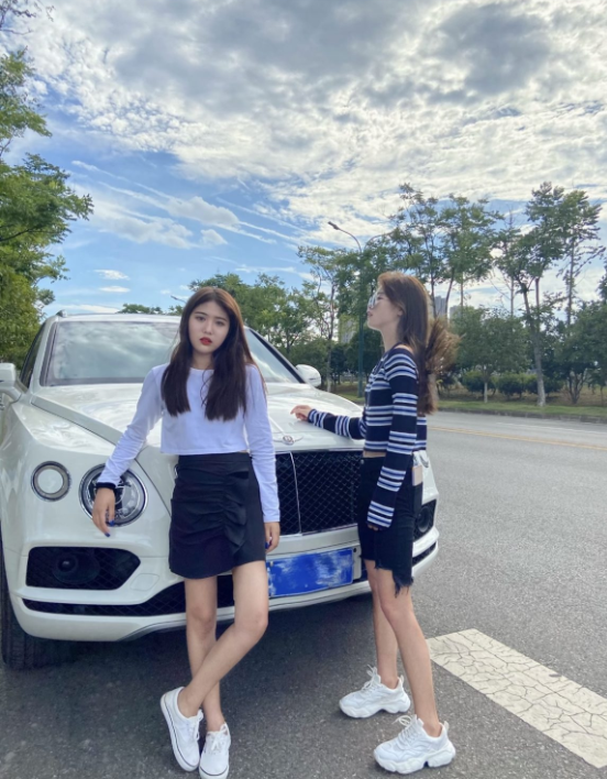 吊艹普陀失足女 拜金女 有钱想干嘛干嘛