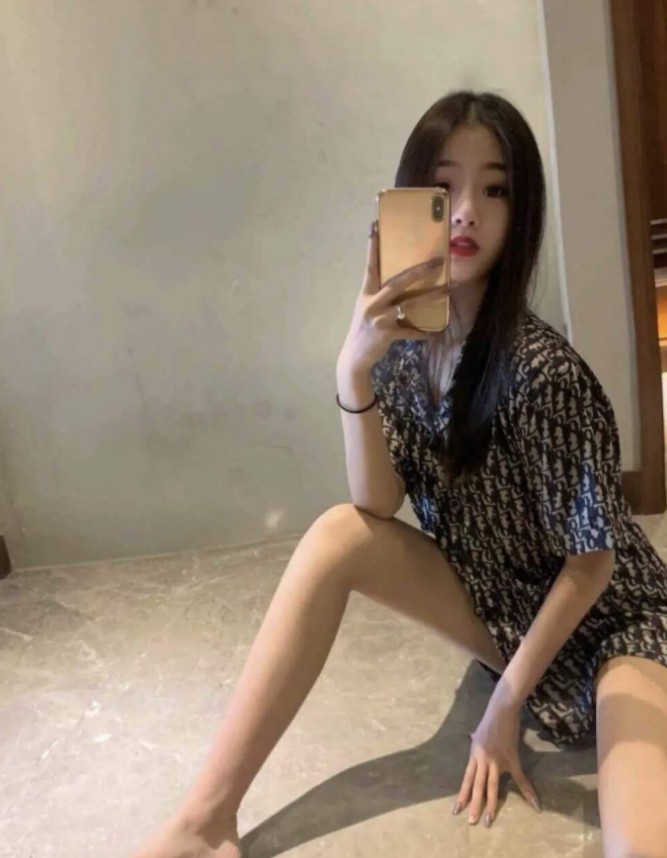 上海166高实战尤物的妹子 身材高挑极品炮架