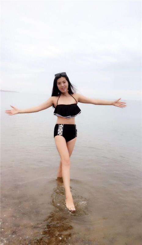 艹干轻熟美乳女萍萍 爽战